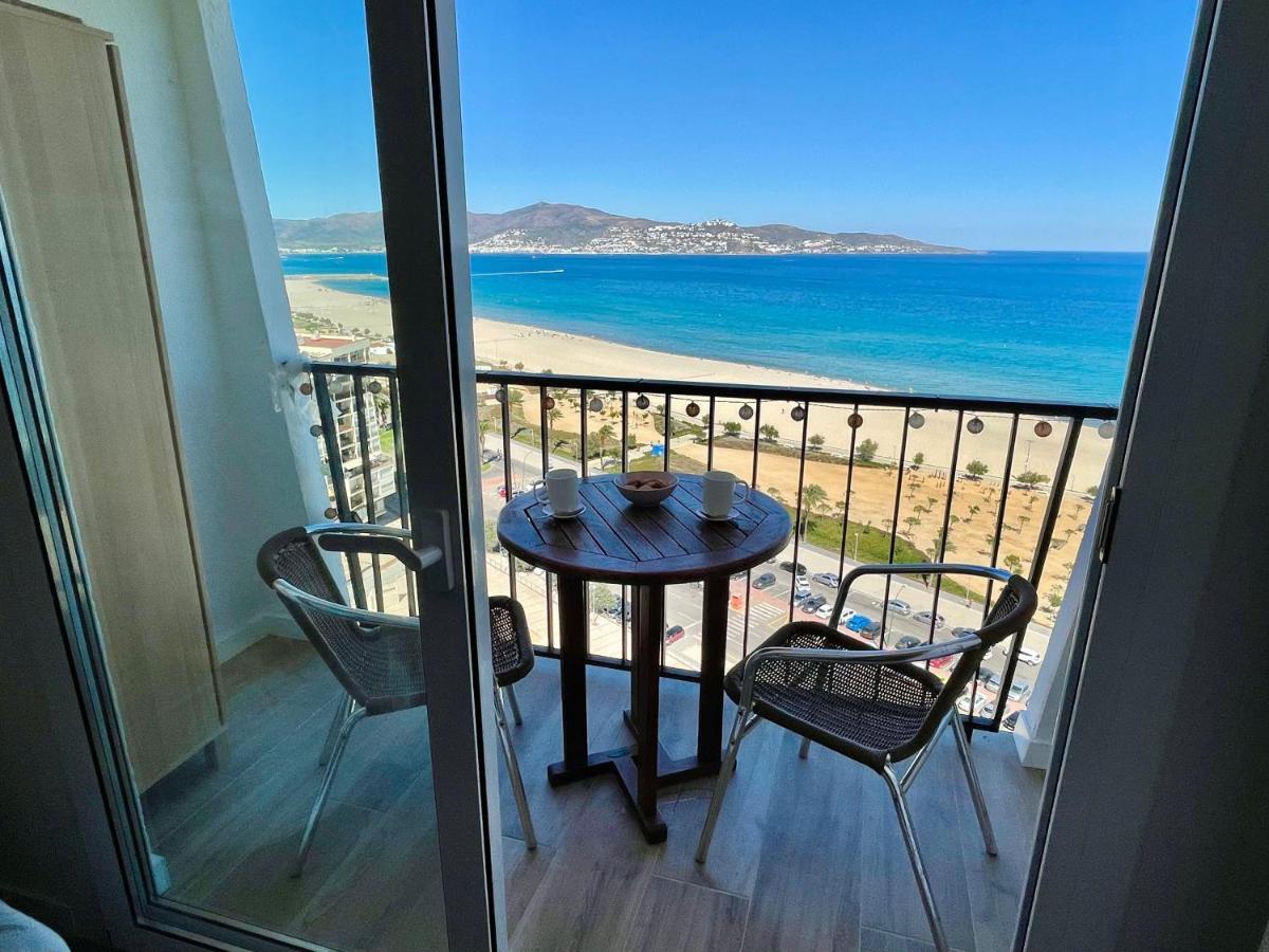 Apartamento Vistas Al Mar Aire Acondicionado Wifi Empuriabrava Exterior photo