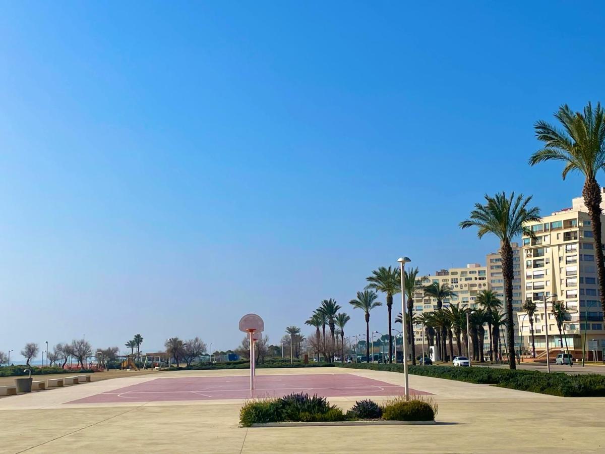 Apartamento Vistas Al Mar Aire Acondicionado Wifi Empuriabrava Exterior photo
